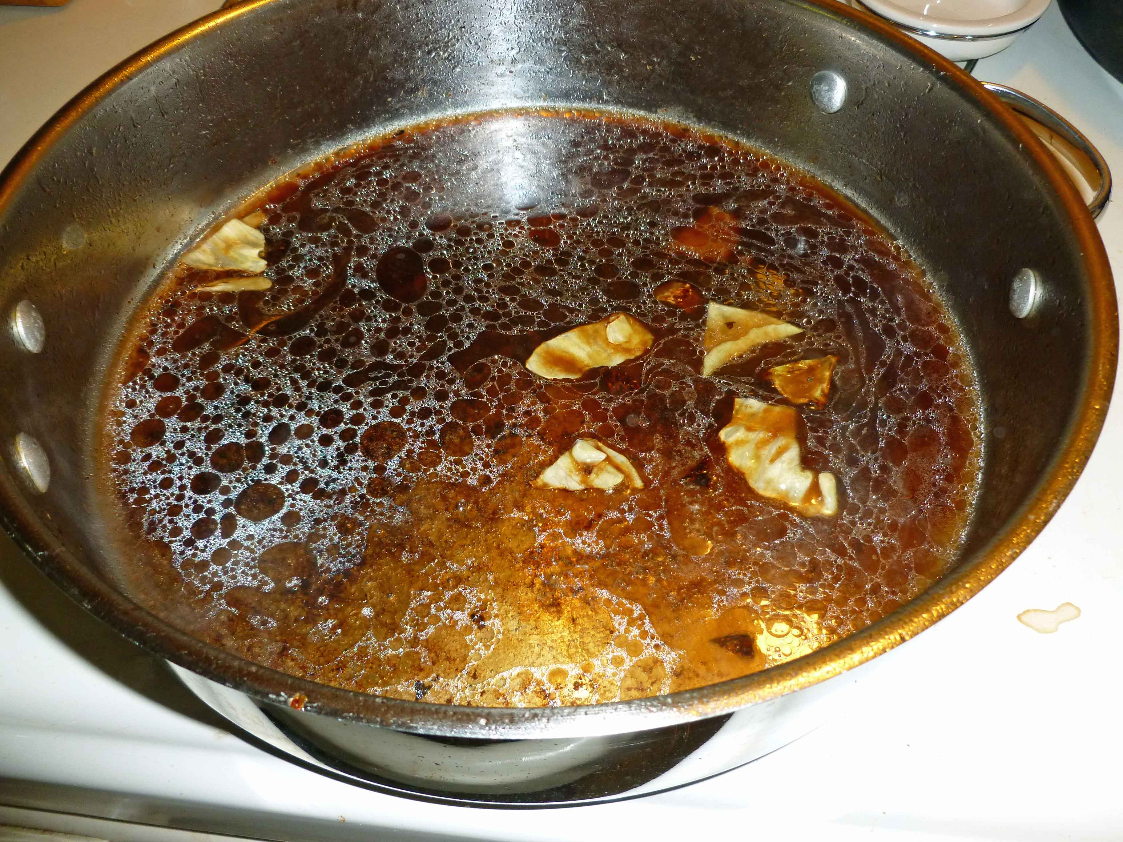 Deglazing frypan with braising liquid