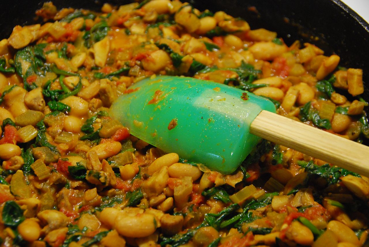 simmering bean sauce photo by j.andrews